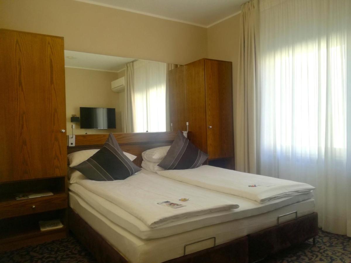 Top Hotel Kraemer โคเบลนซ์ ภายนอก รูปภาพ